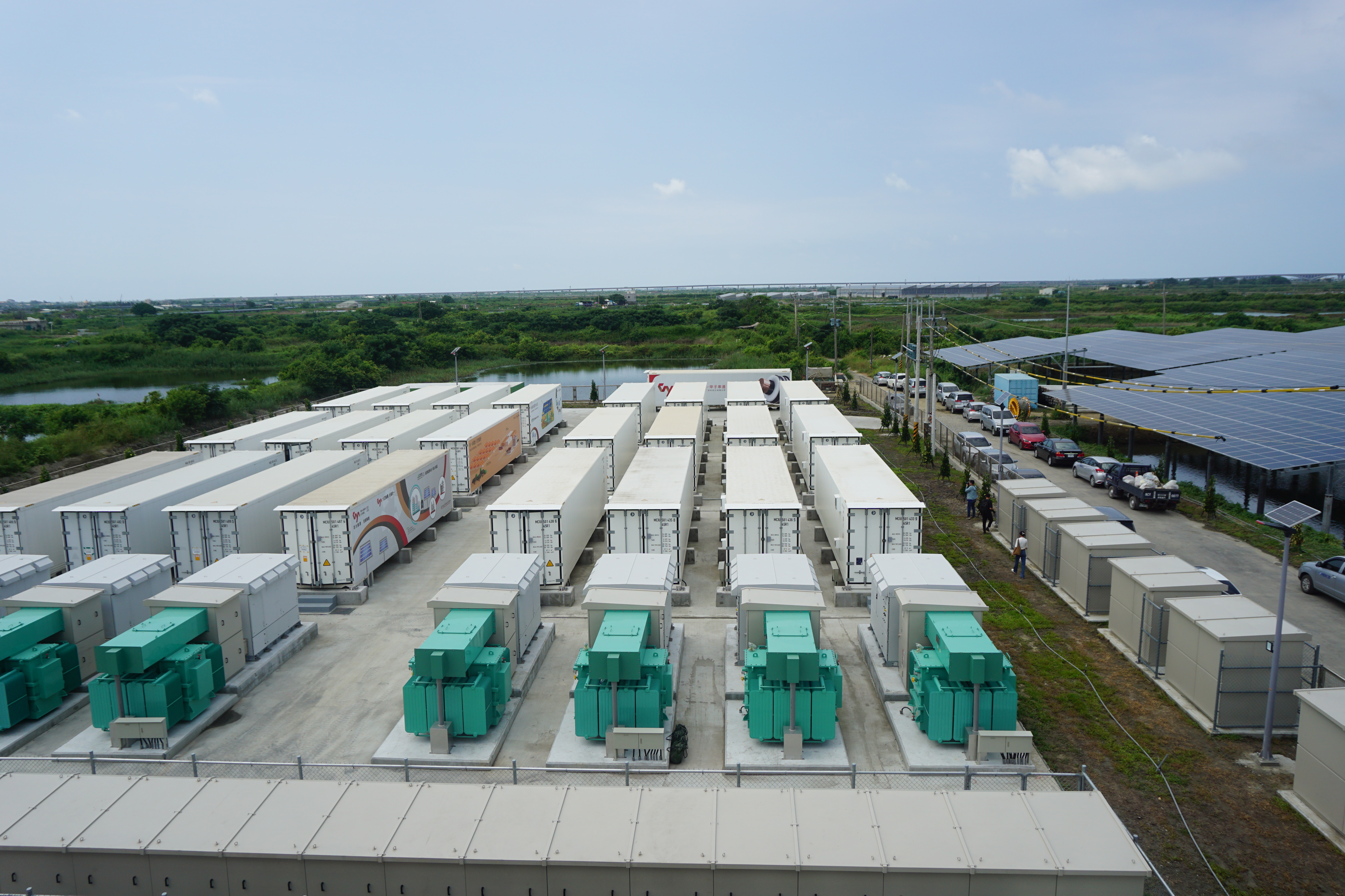 政院通過能源管理法修正草案 台電須去識別化公開用電資訊、用電大戶自備發電儲能's OG Image