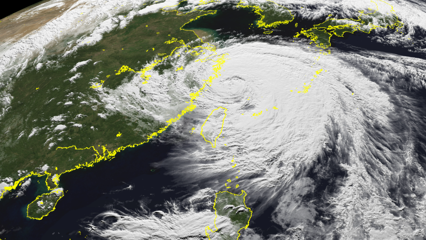 巴威颱風暴風半徑創35年紀錄、成廣義西北颱 專家：超級聖嬰年值得關注
