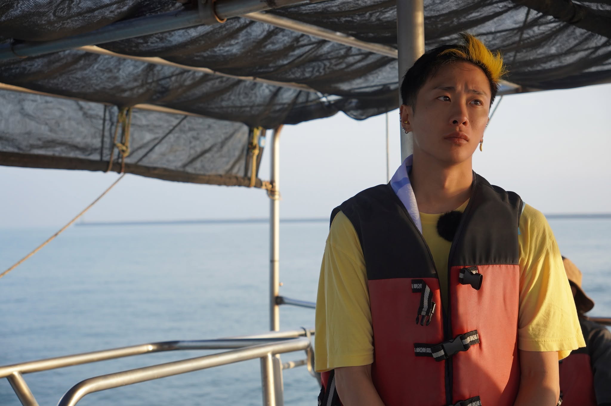 聲援白海豚連署 變裝皇后妮妃雅出海：所見盡是水泥風景「現在還在被整形」's OG Image