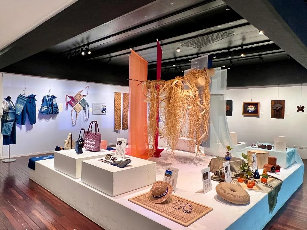 「福韻台灣」特展集結在地工藝美學　新埔柿染、苑裡藺草在列's story cover image