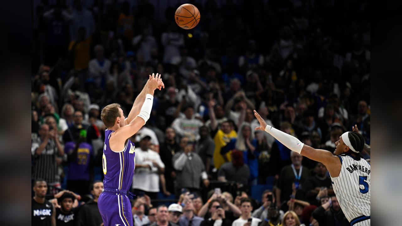 肯納德3分球絕殺魔術！湖人客場險勝奪下最近9連勝's story cover image