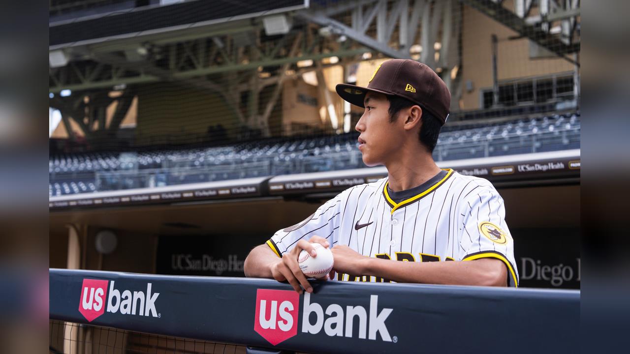 19歲台灣超新星火球男！蘇嵐鴻後援1局賞2K飆156公里火球技驚四座's story cover image