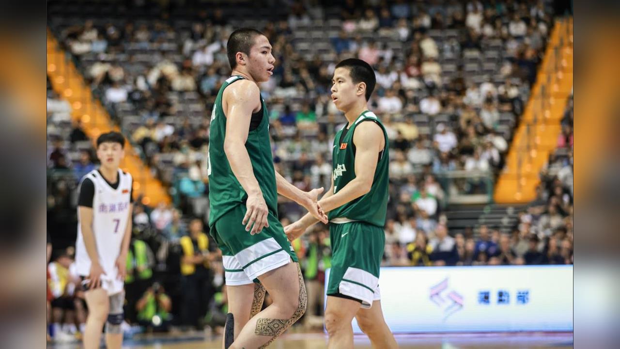 今年HBL冠軍賽穿綠色的最夯！松山高中、陽明高中分別在男女組稱王封后's story cover image