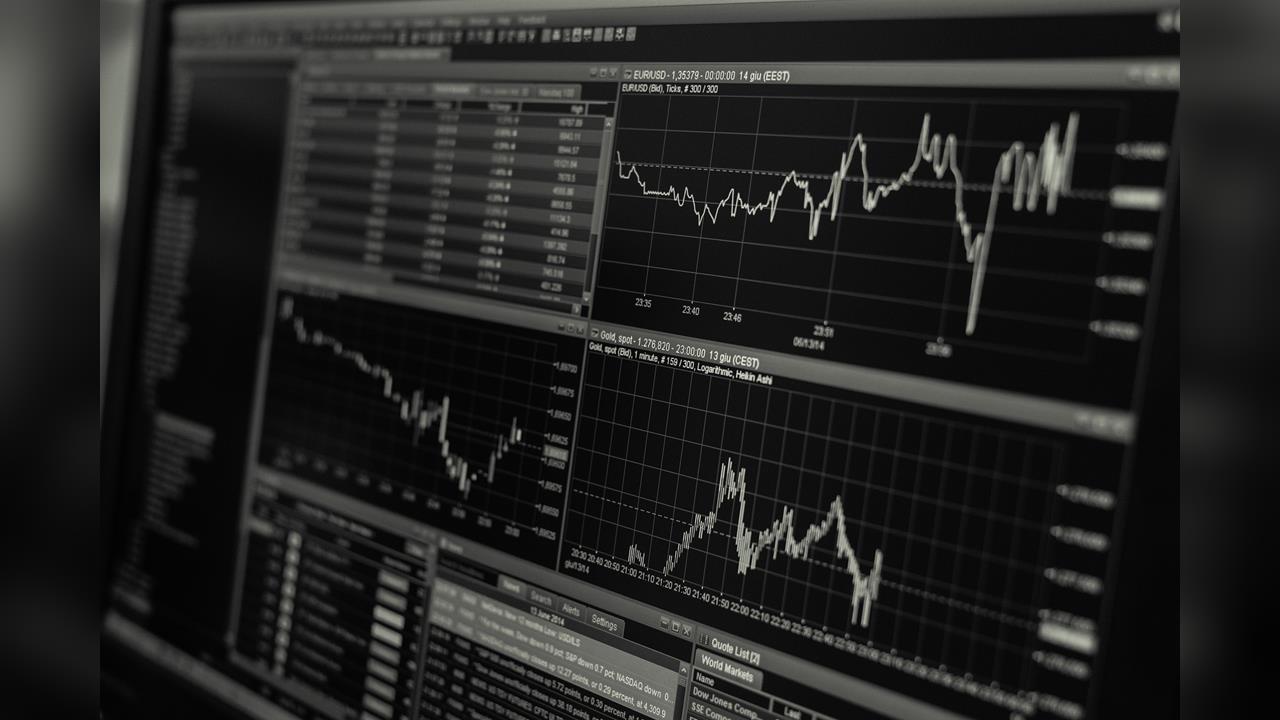 中東戰火未歇！市場擔憂通膨壓力　美股3大指數開盤小跌