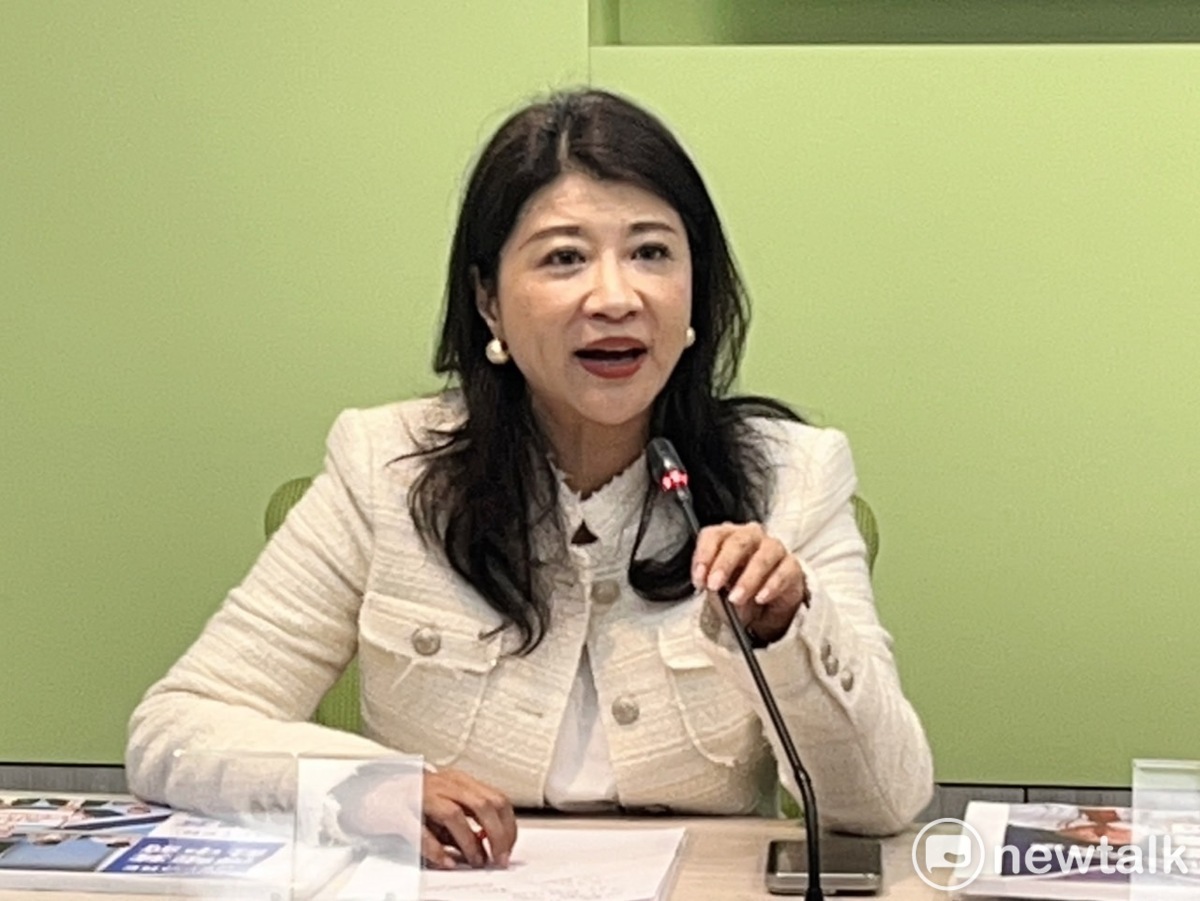 藍白濫砍預算害到地方 林楚茵喊別牽拖：現在選擇性搞失憶？ 's story cover image