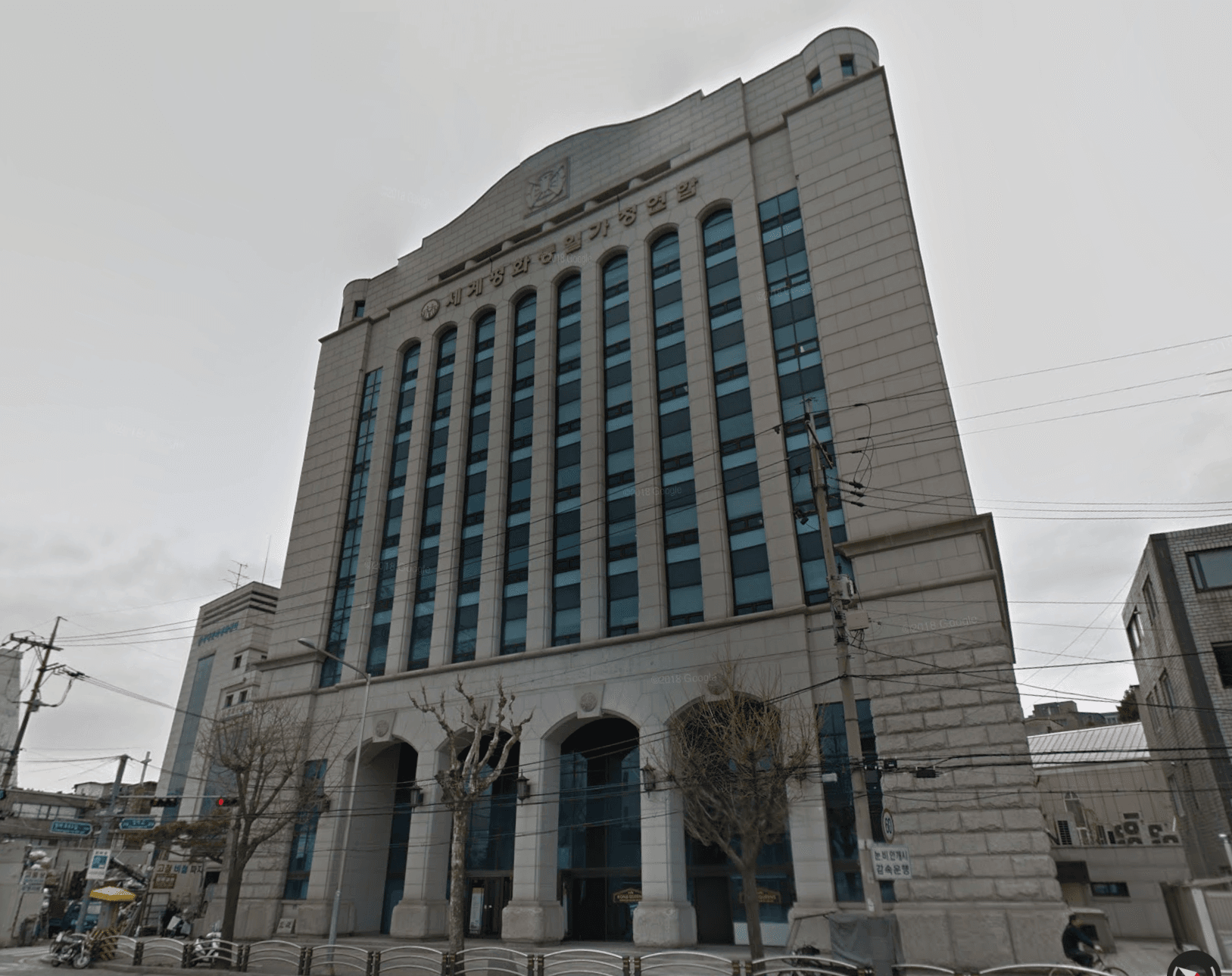 搜索範圍擴大！南韓警方突襲統一教10處據點　涉及前部長與多名議員's story cover image