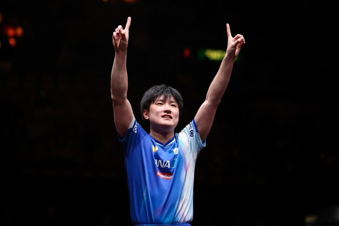 比大聲點手勢回應噓聲　張本智和喊「高市金句」又引爆小粉紅's story cover image