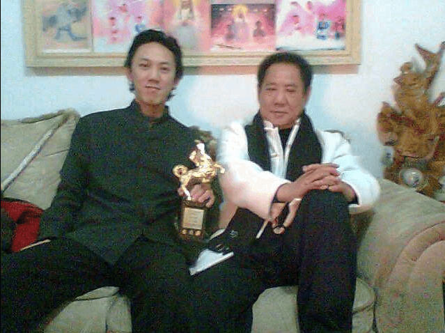 2個月內痛失父兒　馬如龍女兒再送別弟：當天還一起健檢，太突然's story cover image