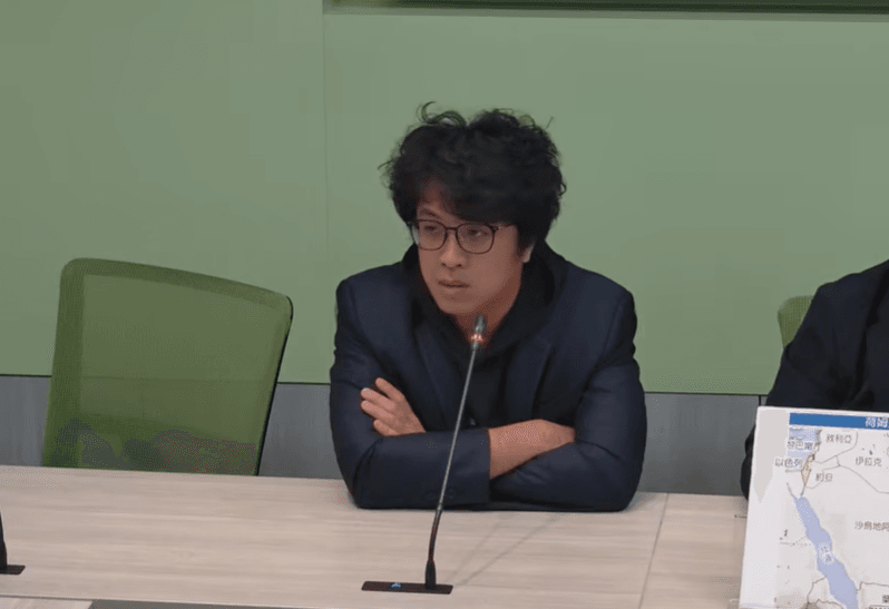 統戰電台滲透台灣！沈伯洋示警YT洗腦外宣　曝謝龍介曾聽中國Podcast's story cover image