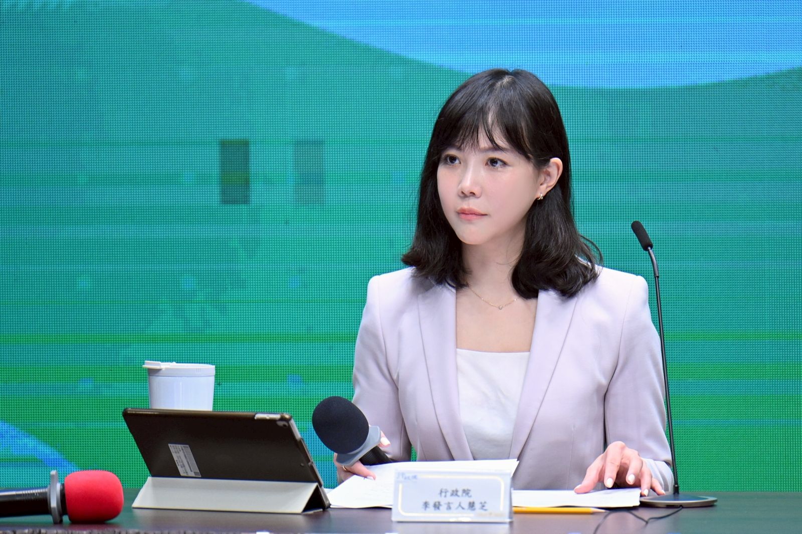 軍購規模縮減至7800億　行政院盼朝野凝聚共識：關鍵項目仍待補強's story cover image