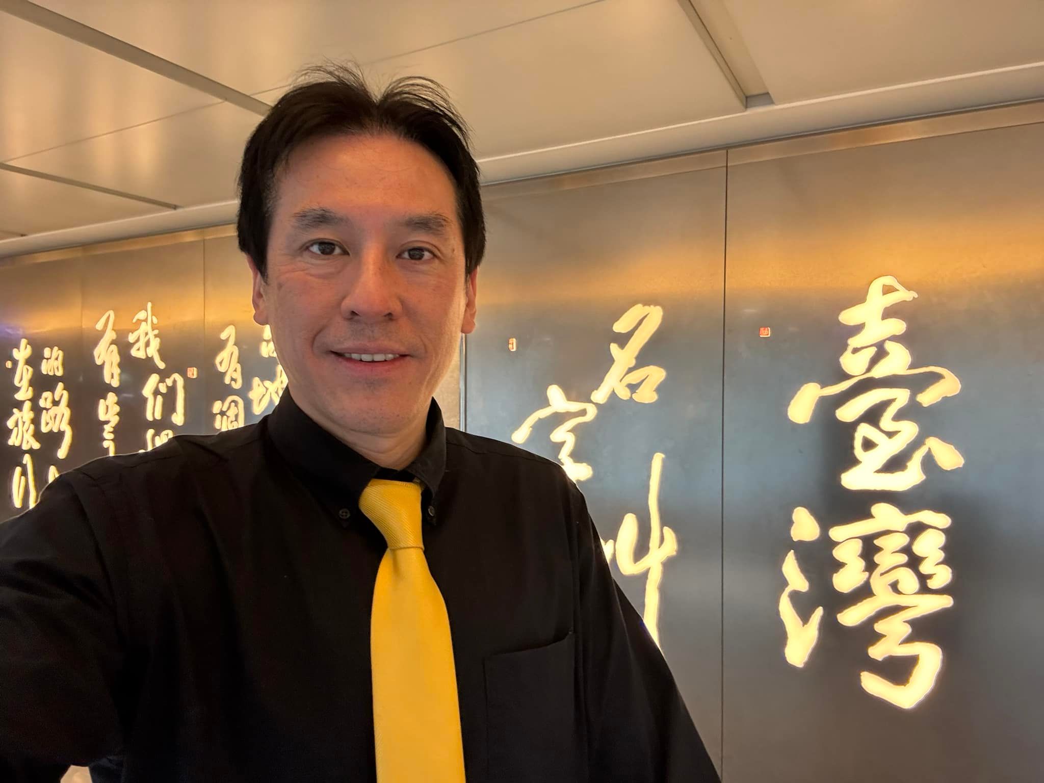 空降強碰地頭蛇　黃暐瀚揭「彰宜嘉」藍營敗象：這關鍵因素沒人提過's story cover image