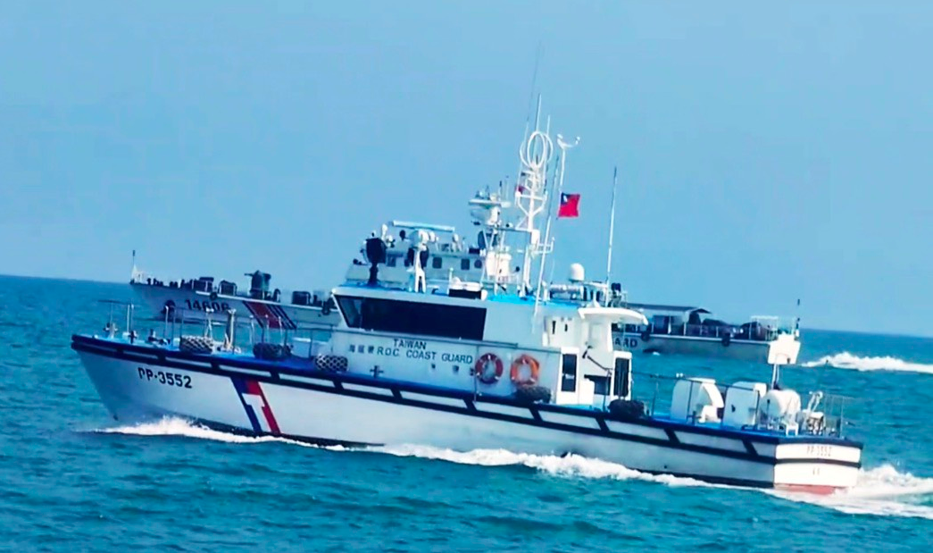 中國4海警船闖金門限制水域　海巡署：製造執法巡查假象's story cover image