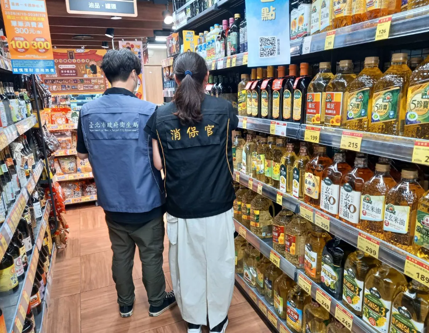 致癌物沙拉油流市面　北市全面下架擴大稽查「22校團膳曾用」's OG Image