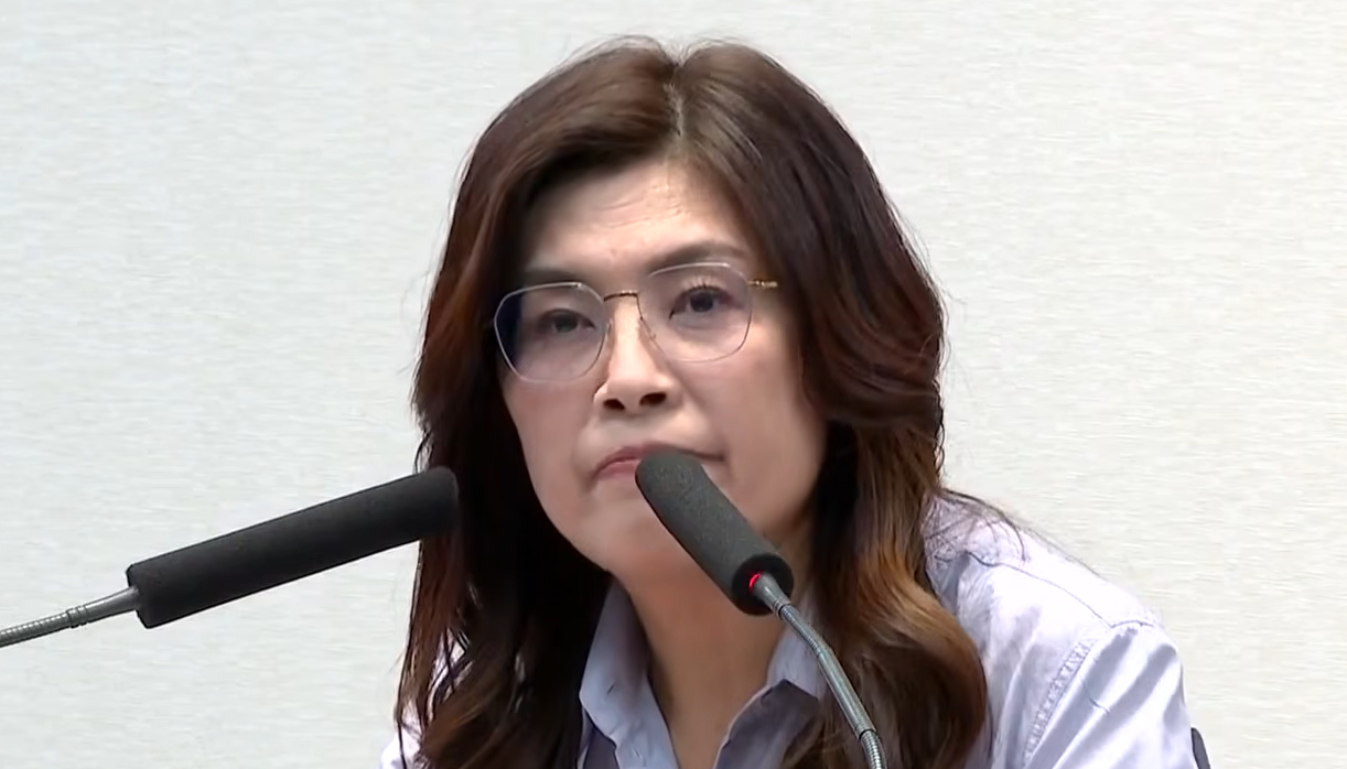 旅美台僑求證美參議員本人　曝戴恩斯否認會晤鄭麗文's story cover image
