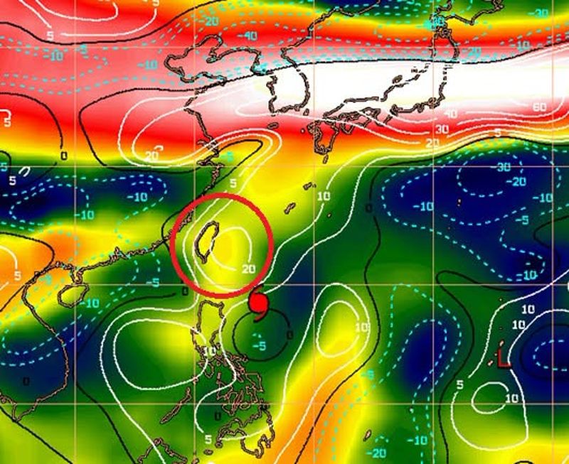 米克拉剛升強颱就遇風切　鄭明典曝最新狀況：核心結構受干擾