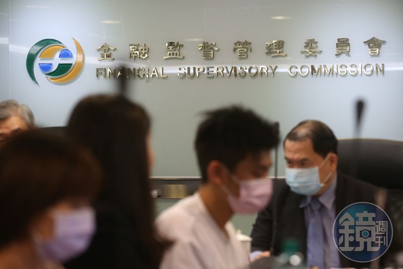 電子支付巨獸來了！金管會核准Line Pay　電支執照7月17日上路's story cover image