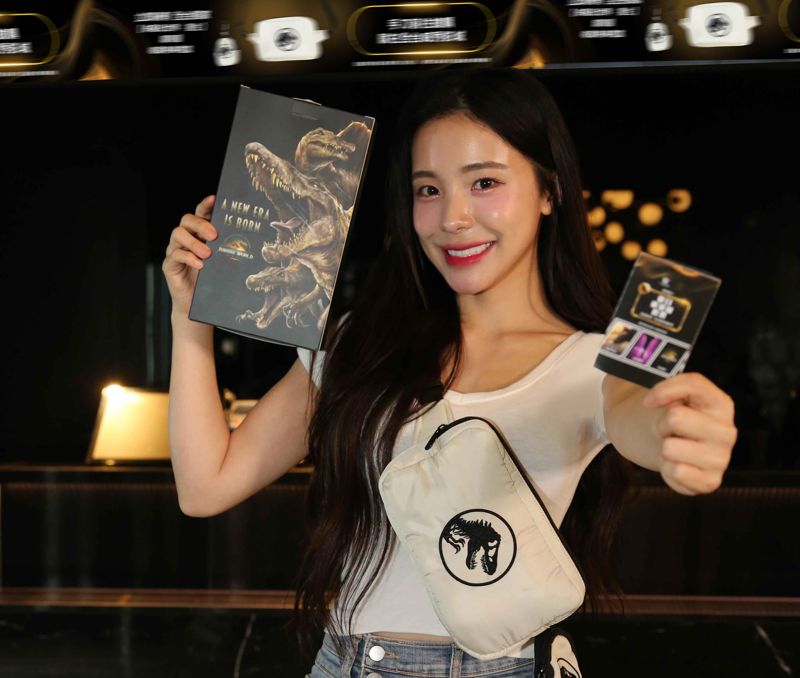 一次匯集三部暑假強片　李多慧熱力應援限量套票下週開搶's story cover image