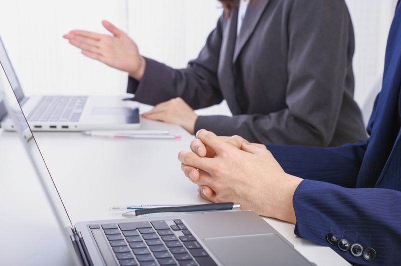 身邊朋友都領35K！她看平均薪資哀嘆「同溫層太厚」　網曝殘酷真相：很多工作請不到人