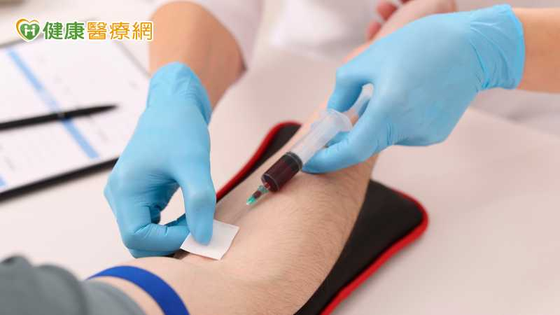 年輕人高血脂盛行率逾3成　「壞膽固醇」恐釀失能危機！醫揭控制標準's story cover image