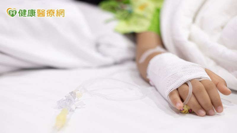 7歲金鐘得主罹「急性壞死性腦病變」離世　急診醫揭疾病警訊's story cover image