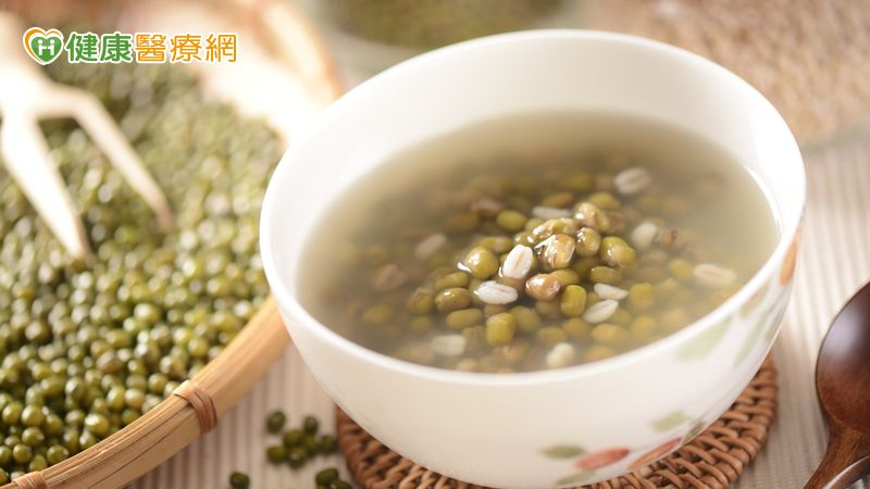 立夏後失眠、心煩變多？中醫師教「養心益陰」避炎夏陷阱
