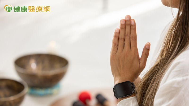 要求家人吃素、念佛就是慈悲？「幫助」和「改變」其實不同's story cover image