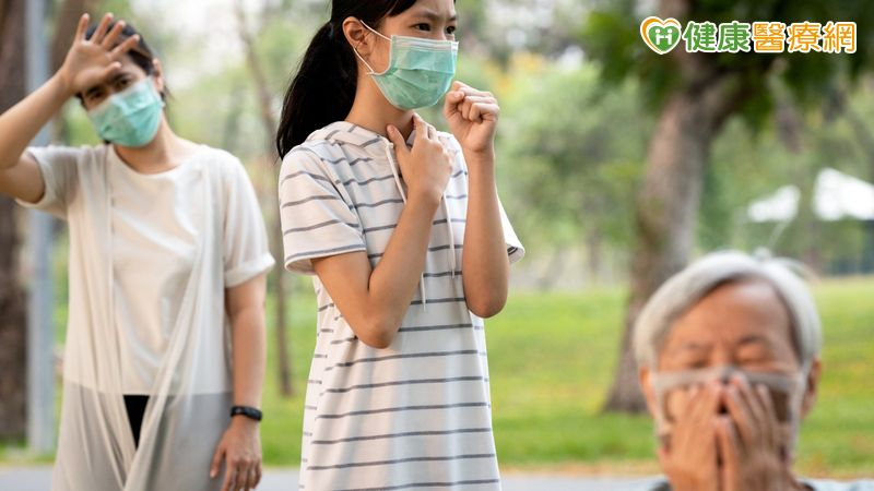 中秋連假小心流感、新冠！疾管署示警「7大危險徵兆」高危險群當心's story cover image