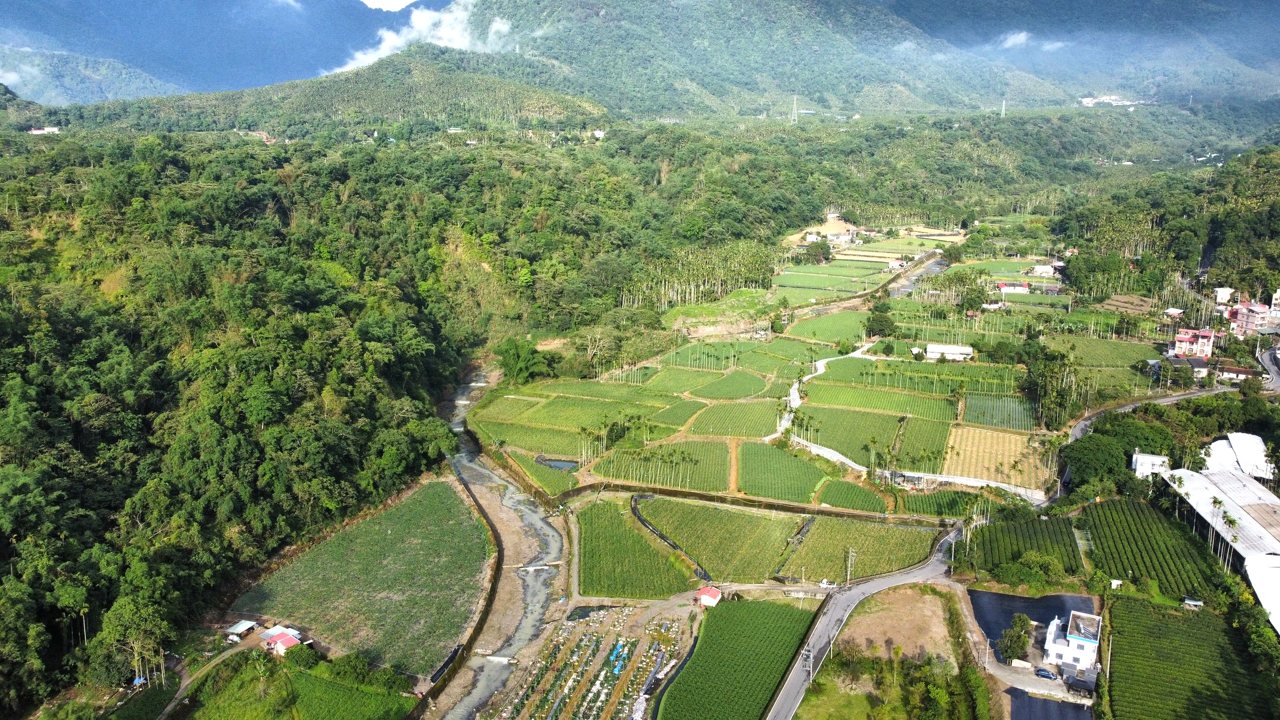 26公頃廢棄物掩埋場，落腳埔里優良水源頭，農林公司棄農轉土地開發，居民誓言抗爭's story cover image