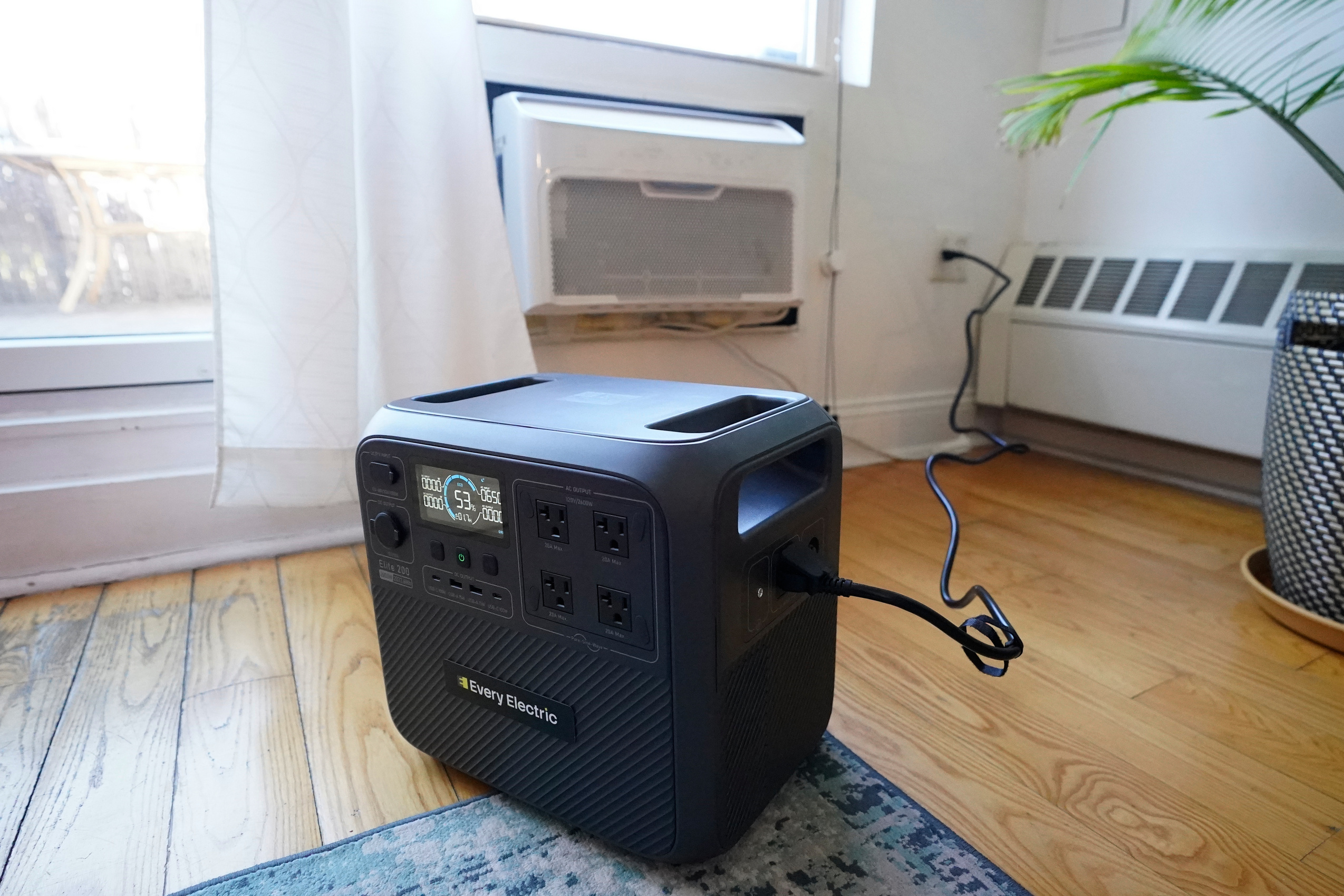 紐約市民電池計畫一舉三得:吹冷氣、減緩缺電壓力、賺回饋's OG Image