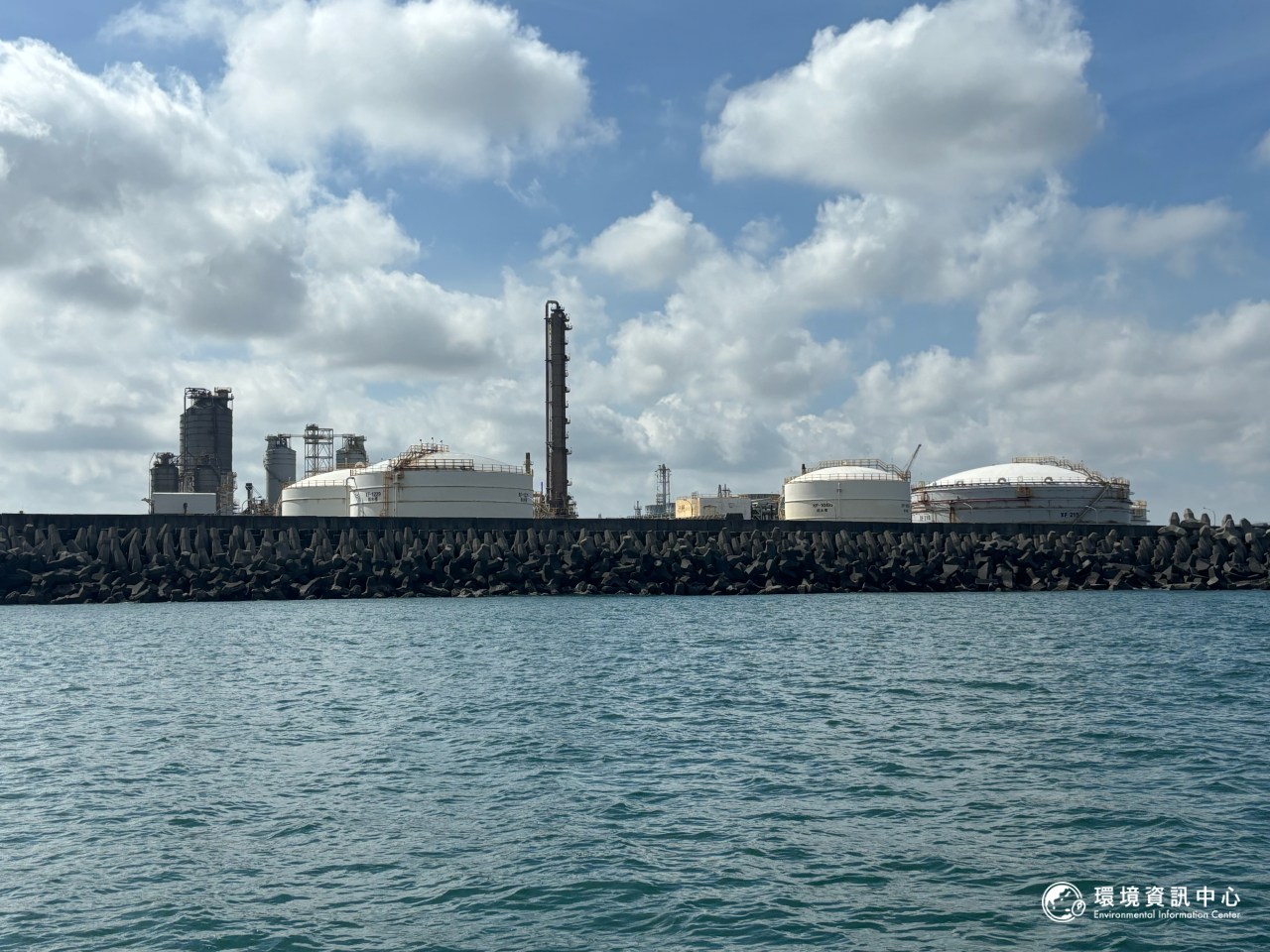 環團海上踏查台中港 填海造陸多案齊發 白海豚棲地危機一次看's OG Image