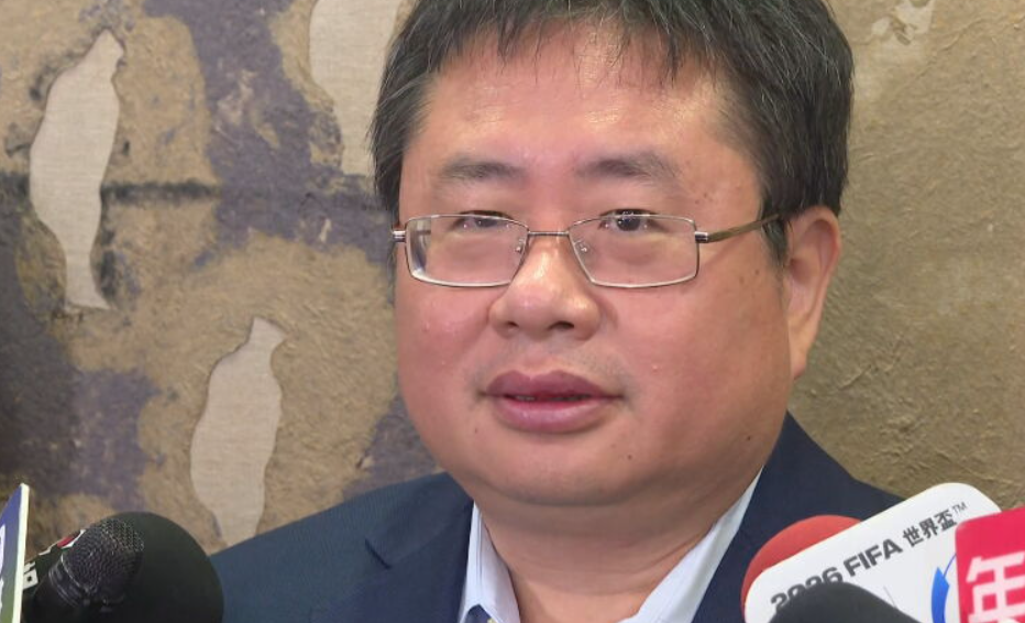 國台辦稱港男襲擊矢板明夫「出於義憤」 陸委會:把台灣人當傻子's OG Image